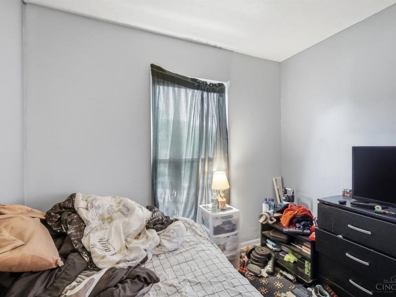 3433 Reading Road, Cincinnati, OH 45229 Photo 36