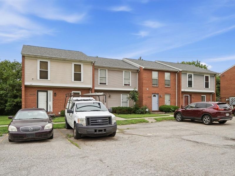 3433 Reading Road, Cincinnati, OH 45229 Photo 4