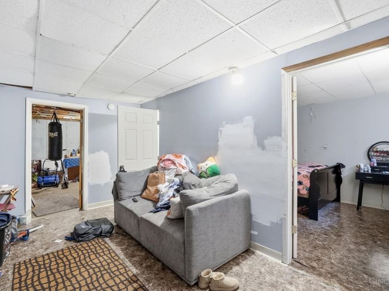 3433 Reading Road, Cincinnati, OH 45229 Photo 41
