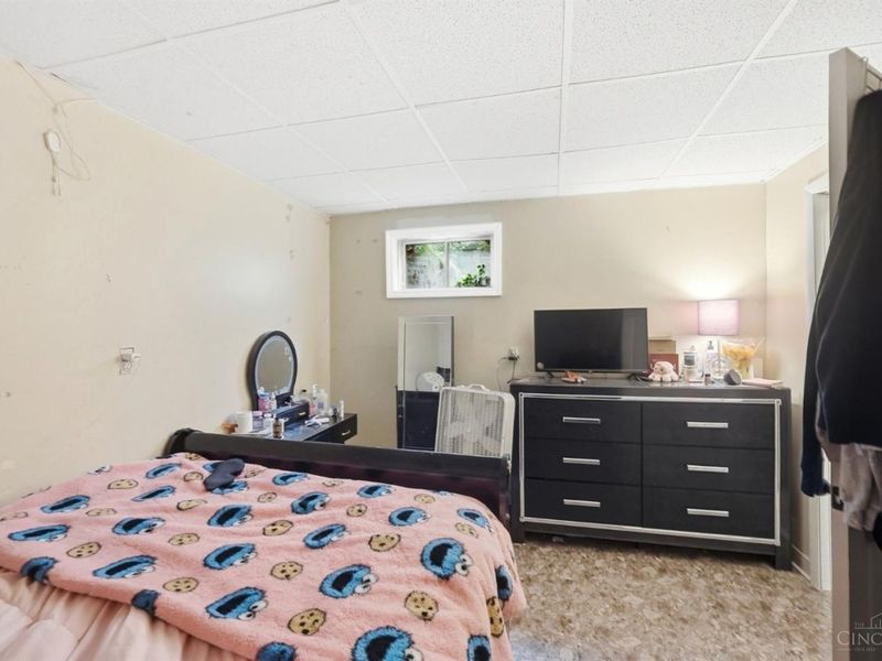3433 Reading Road, Cincinnati, OH 45229 Photo 43