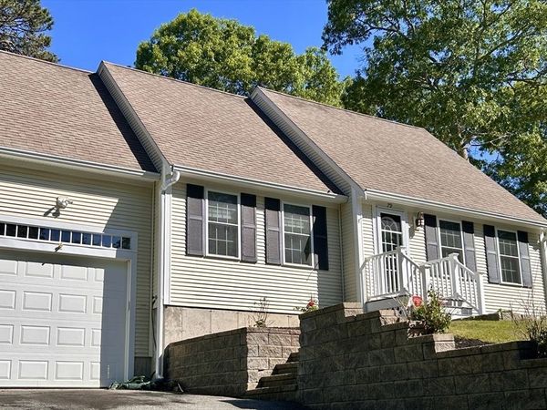 79 Lake Drive, Bourne, MA 02559