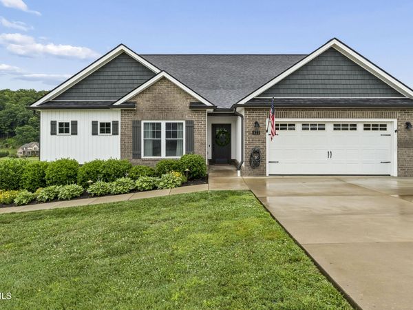 822 Hales Chapel Road, Johnson City, TN 37615