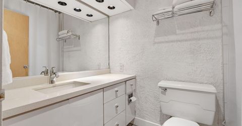 100 N Arlington Avenue, Unit 22H, Reno, NV 89501 Photo