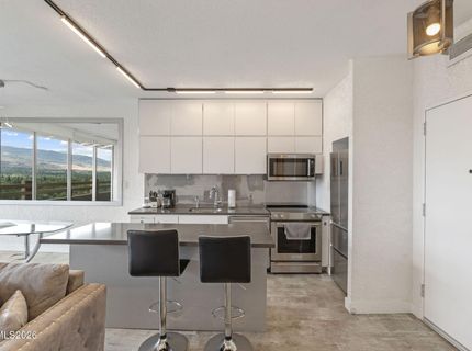 100 N Arlington Avenue, Unit 22H, Reno, NV 89501 Photo