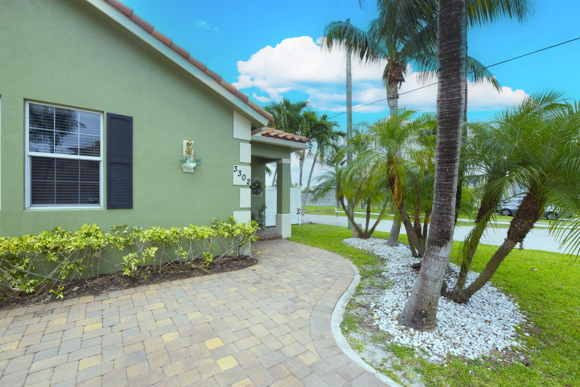 3302 Elizabeth Place S, Palm Springs, FL 33461 Photo