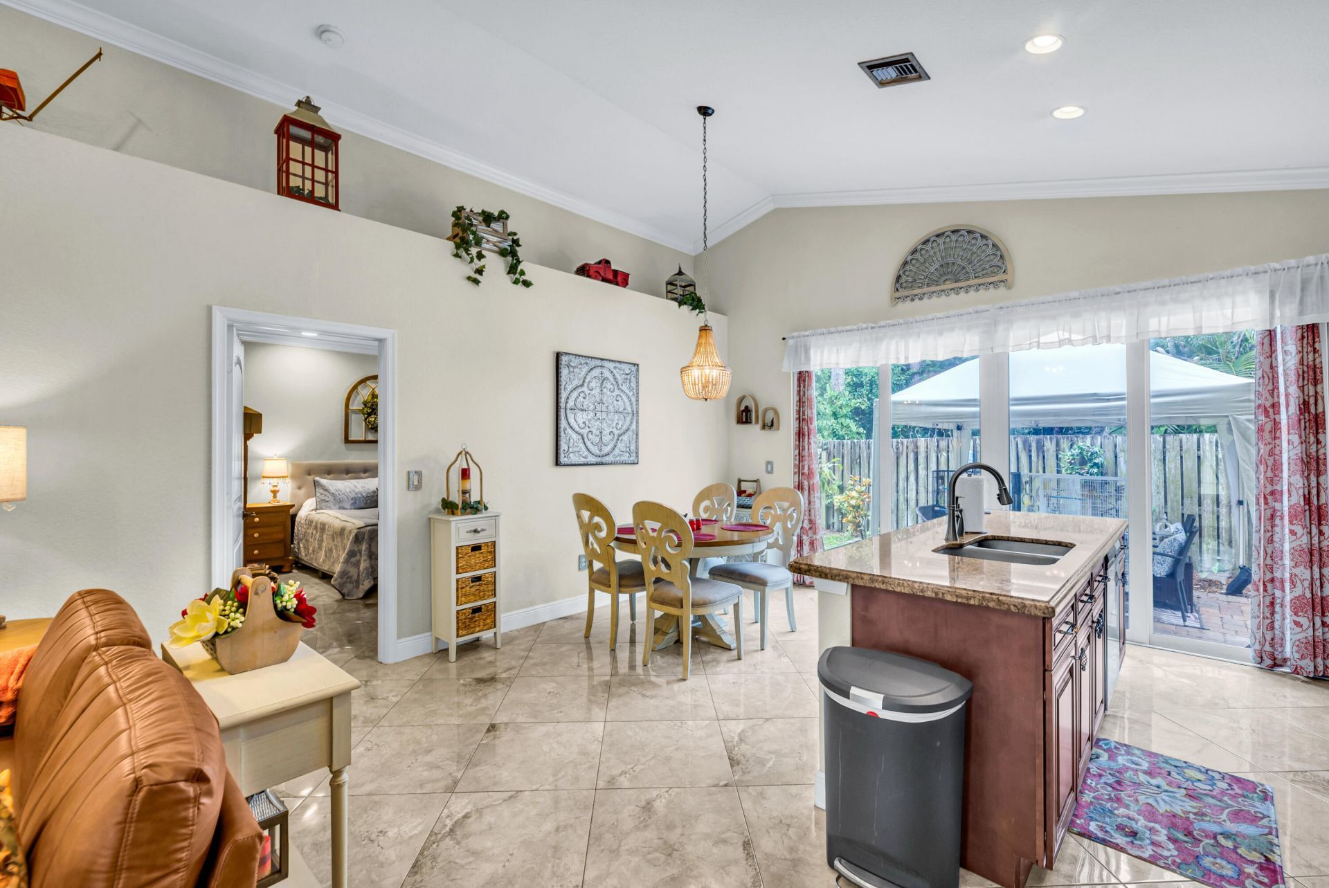 3302 Elizabeth Place S, Palm Springs, FL 33461 Photo