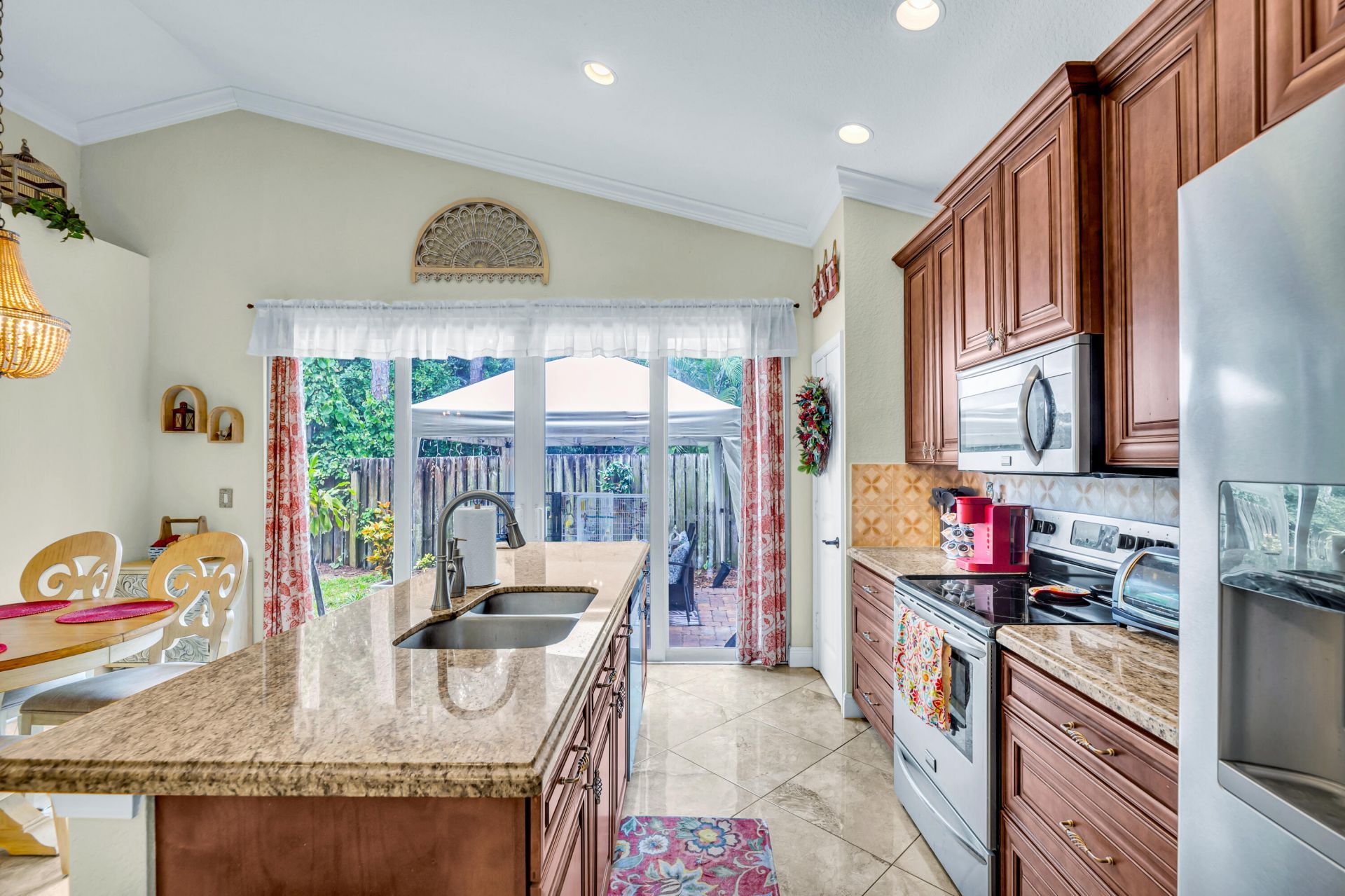 3302 Elizabeth Place S, Palm Springs, FL 33461 Photo