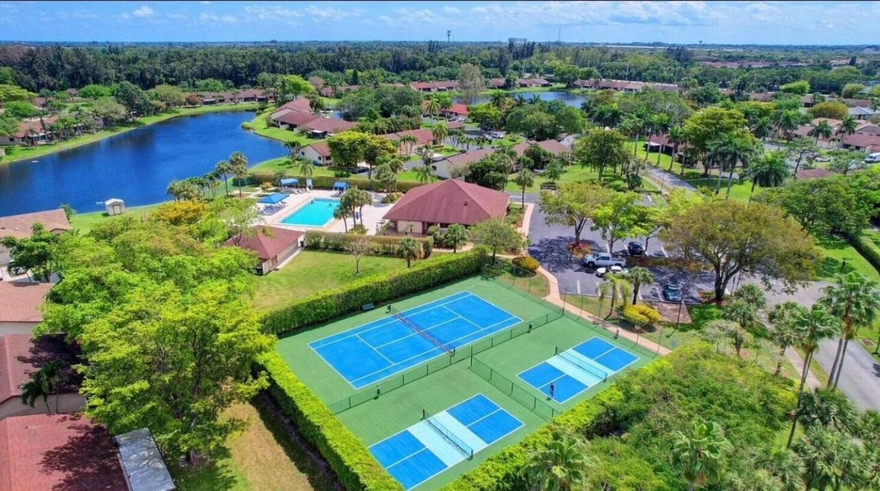 23 Chelsea Lane, Boynton Beach, FL 33426 Photo