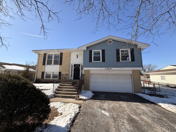 21616 RICHMOND Street , Matteson, IL 60443