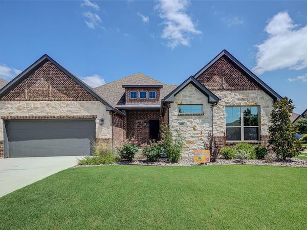 3009 West Wind Court , Decatur, TX 76234