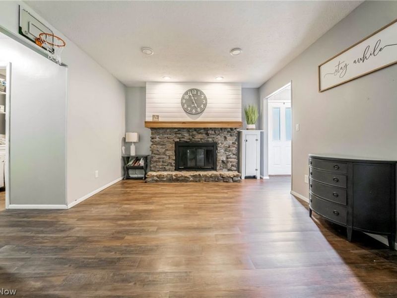 6165 Creekside Lane, North Ridgeville, OH 44039 Photo 14