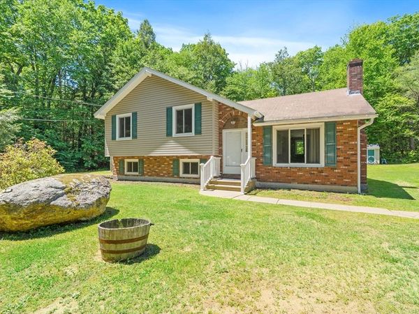 90 Oakmont Ave, Westminster, MA 01473