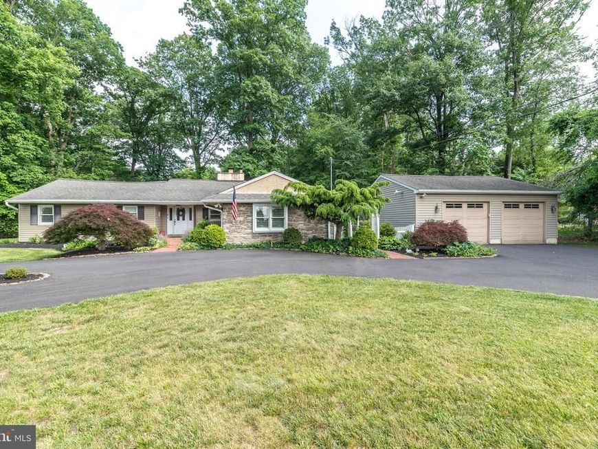 1311 E Prospect Avenue, North Wales, PA 19454 Main Photo