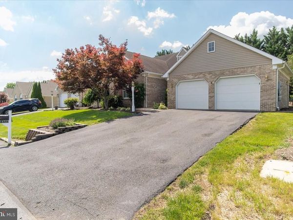 18727 DOVER DRIVE, HAGERSTOWN, MD 21742