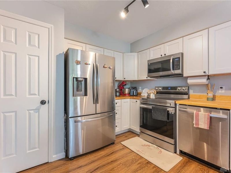 3975 Turnberry Way, Beavercreek, OH 45430 Photo 16