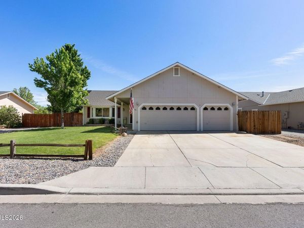 170 Monumental Circle, Sparks, NV 89436