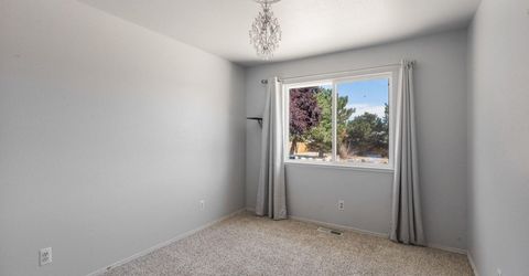 170 Monumental Circle, Sparks, NV 89436 Photo