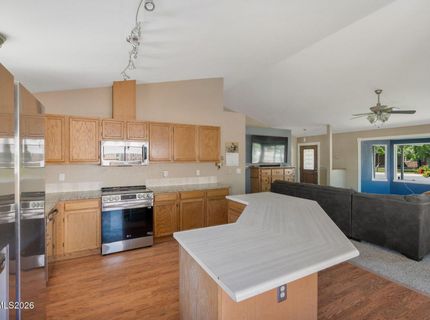 170 Monumental Circle, Sparks, NV 89436 Photo