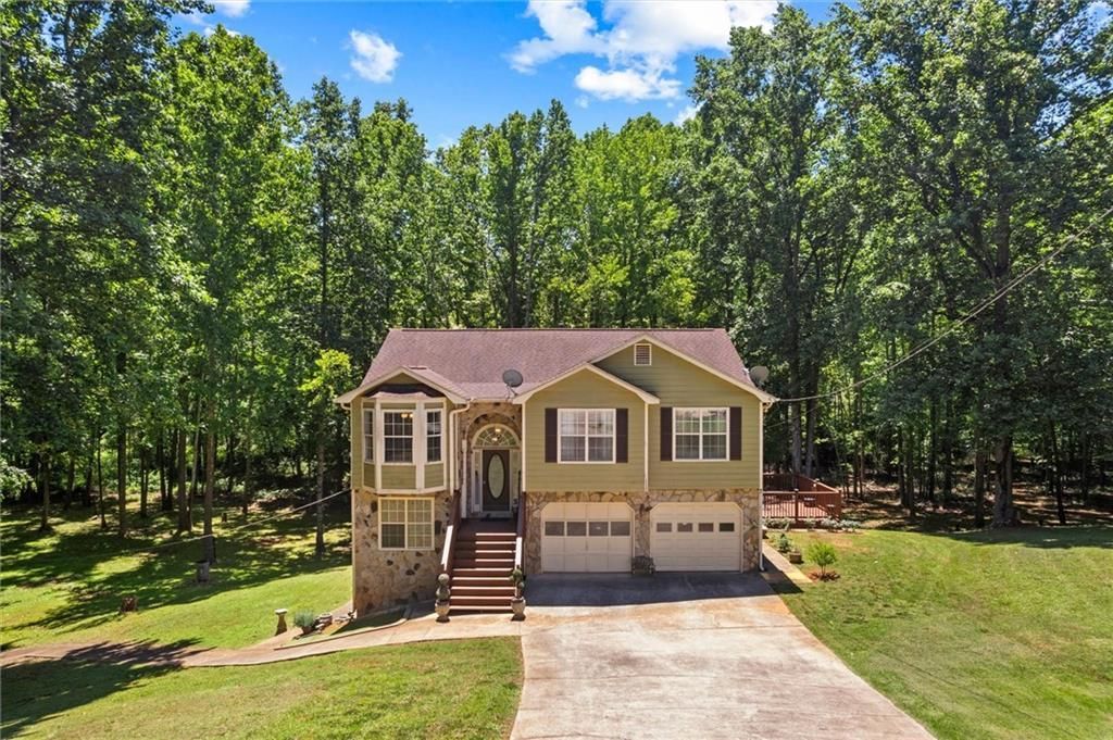 5310 Redfield Way , Flowery Branch, GA 30542 Main Photo