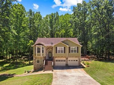5310 Redfield Way , Flowery Branch, GA 30542