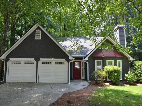 3206 Country Walk Drive, Powder Springs, GA 30127