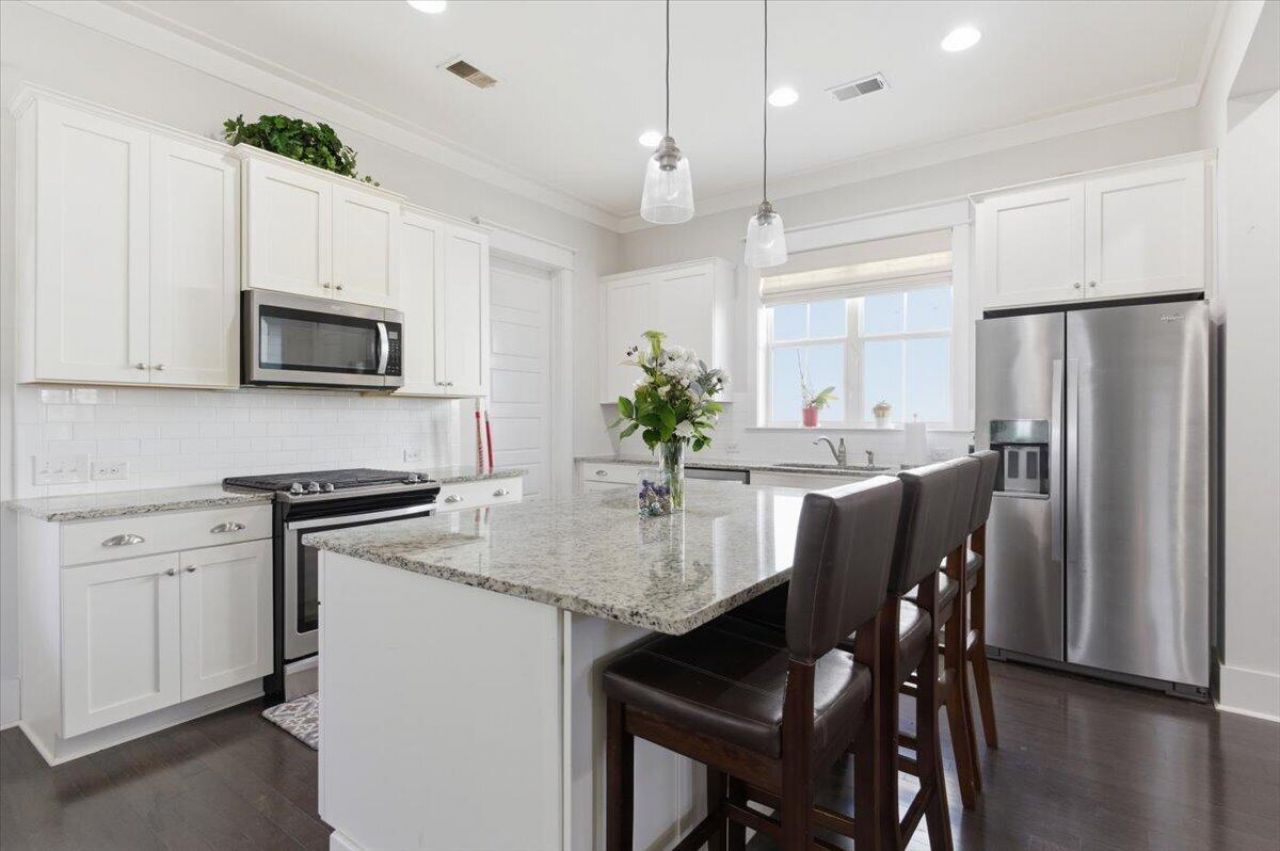 3582 Backshore Drive Photo 8