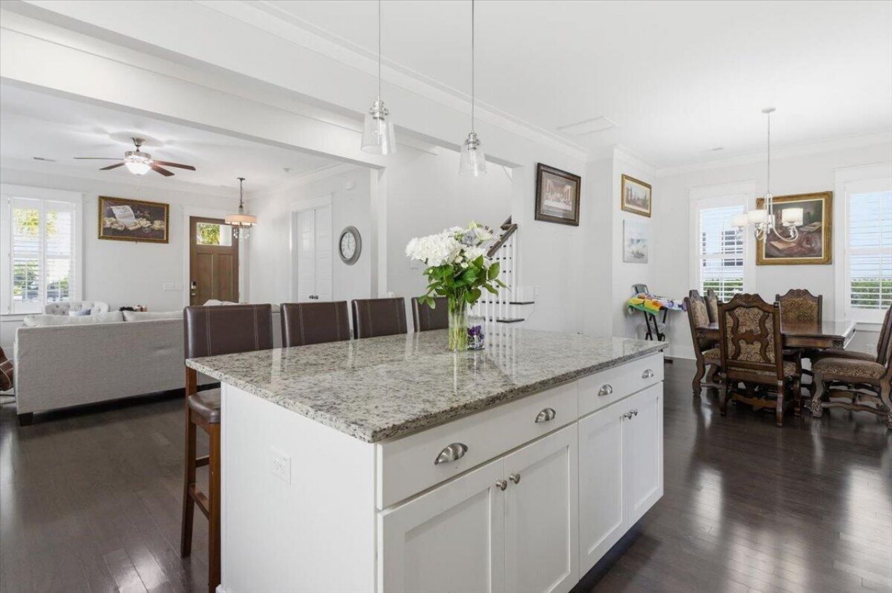 3582 Backshore Drive Photo 9