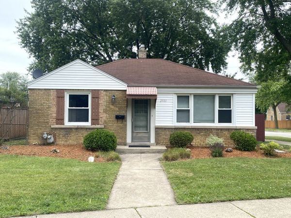 2501 Willow Street, Franklin Park, IL 60131