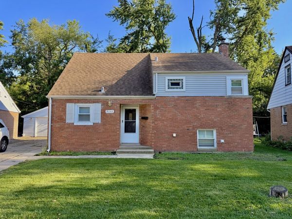 2045 Downey Road , Homewood, IL 60430