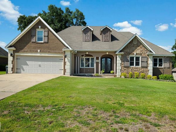 4105 Sage Meadows Boulevard, Jonesboro, AR 72405