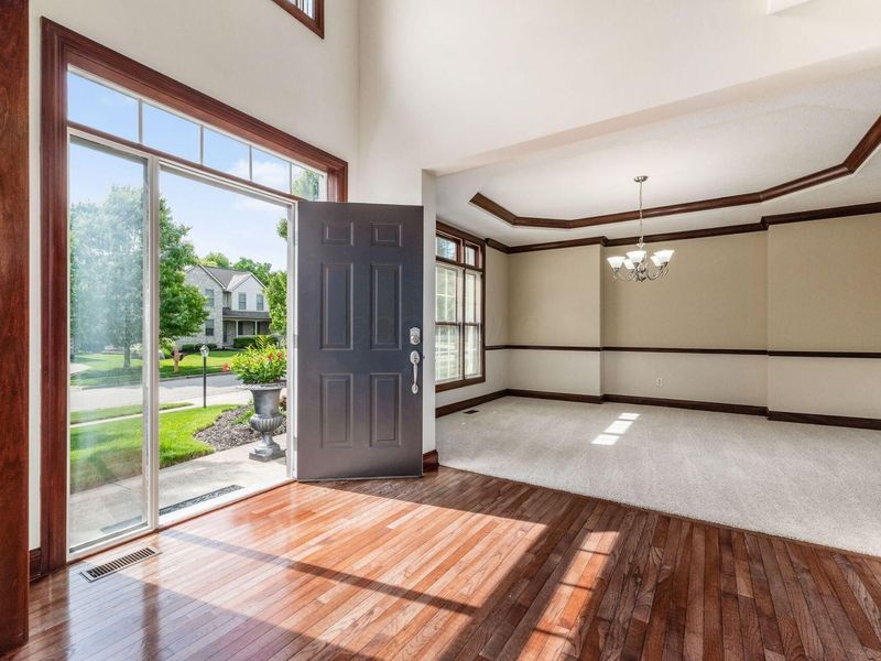 8540 Oakshire Drive, Pickerington, OH 43147 Photo 7