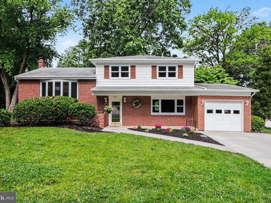412 Allegheny Drive, Mechanicsburg, PA 17055 Main Photo