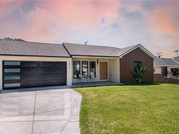 2316 N Parish, Burbank, CA 91504
