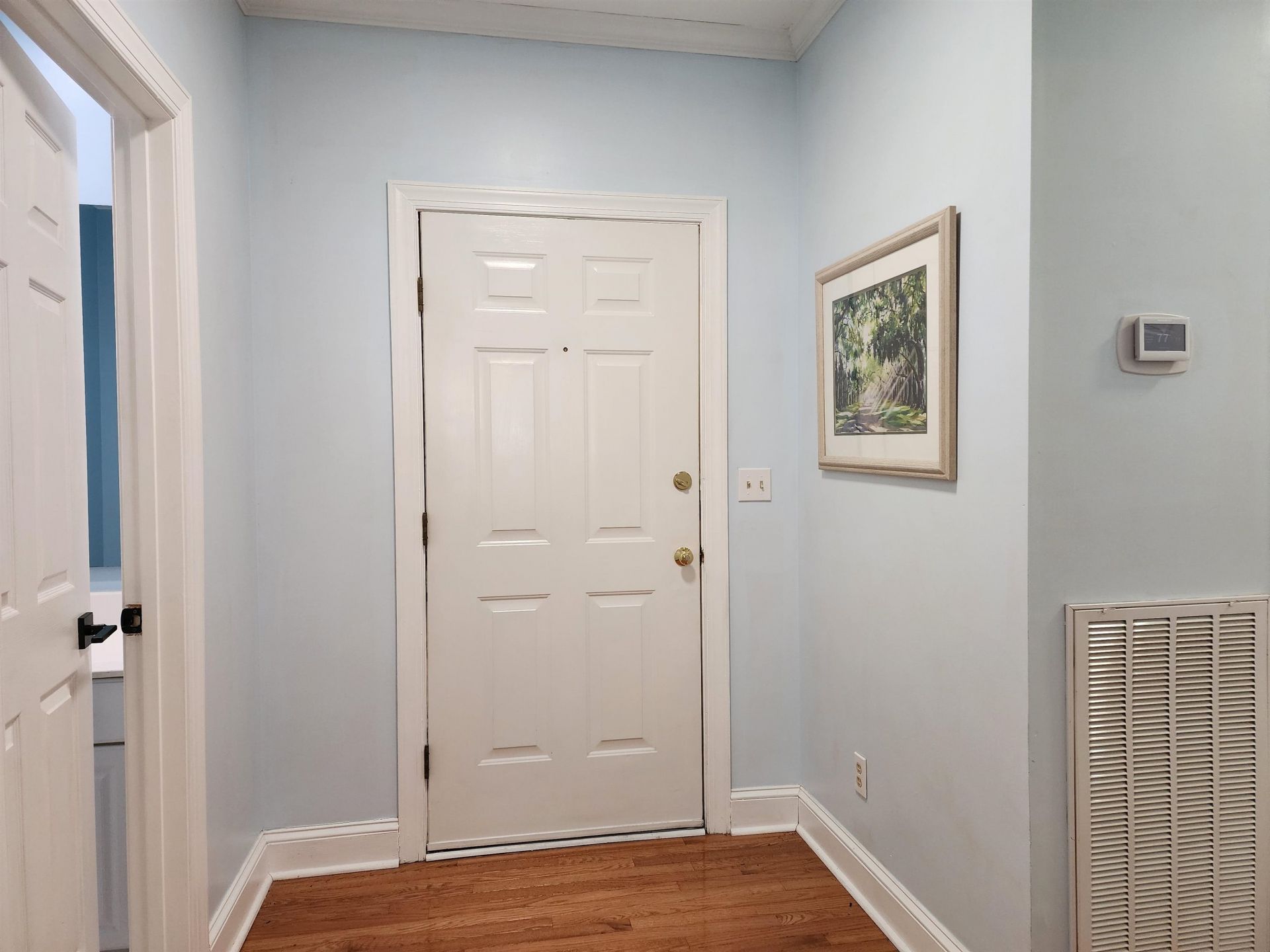 207-2 Golden Bear Dr.  Photo 4