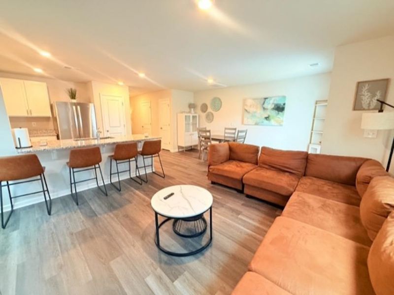 172 Harvest Gold Dr.  Photo 5