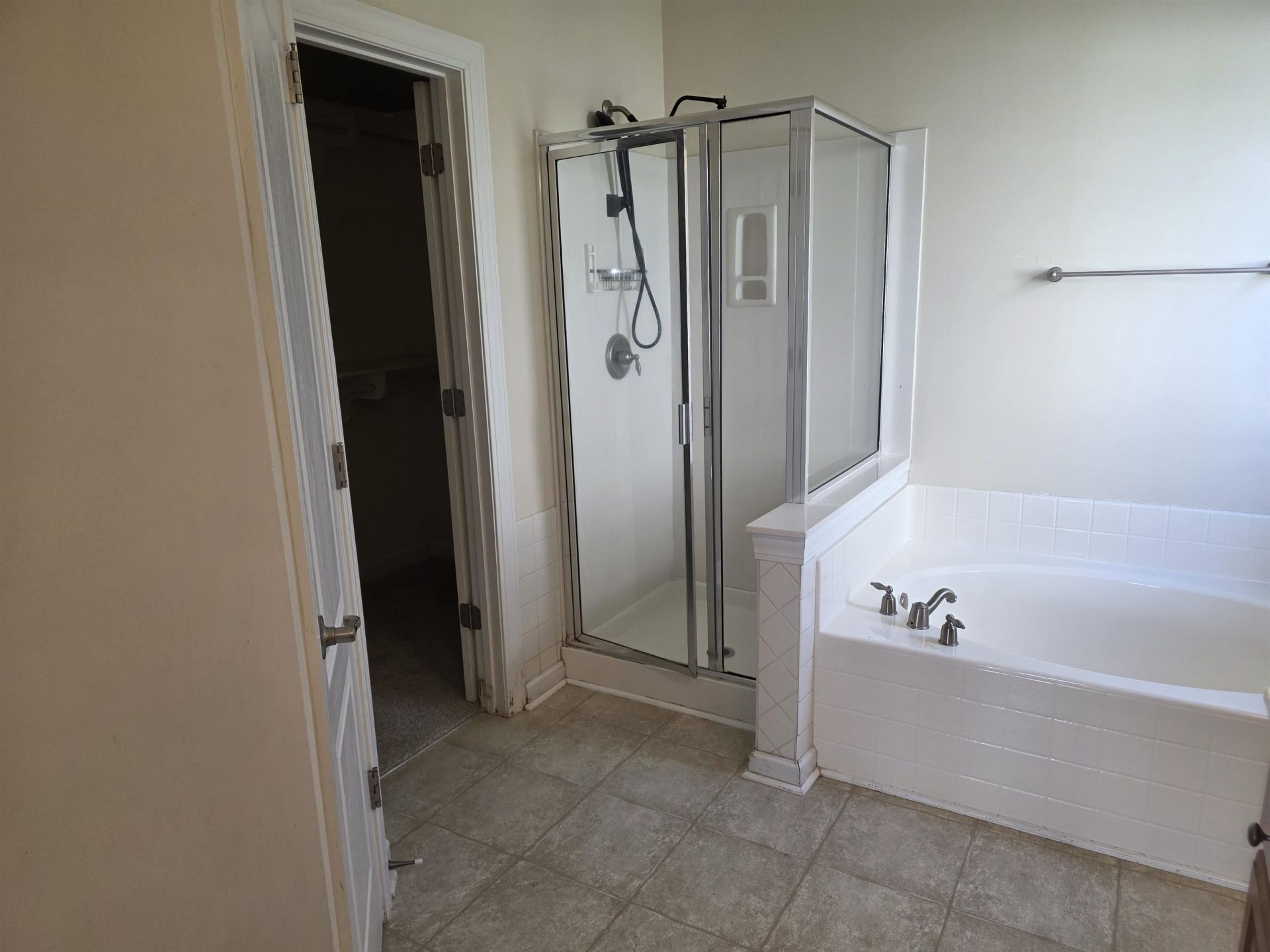 633 Menlo Park Dr.  Photo 10