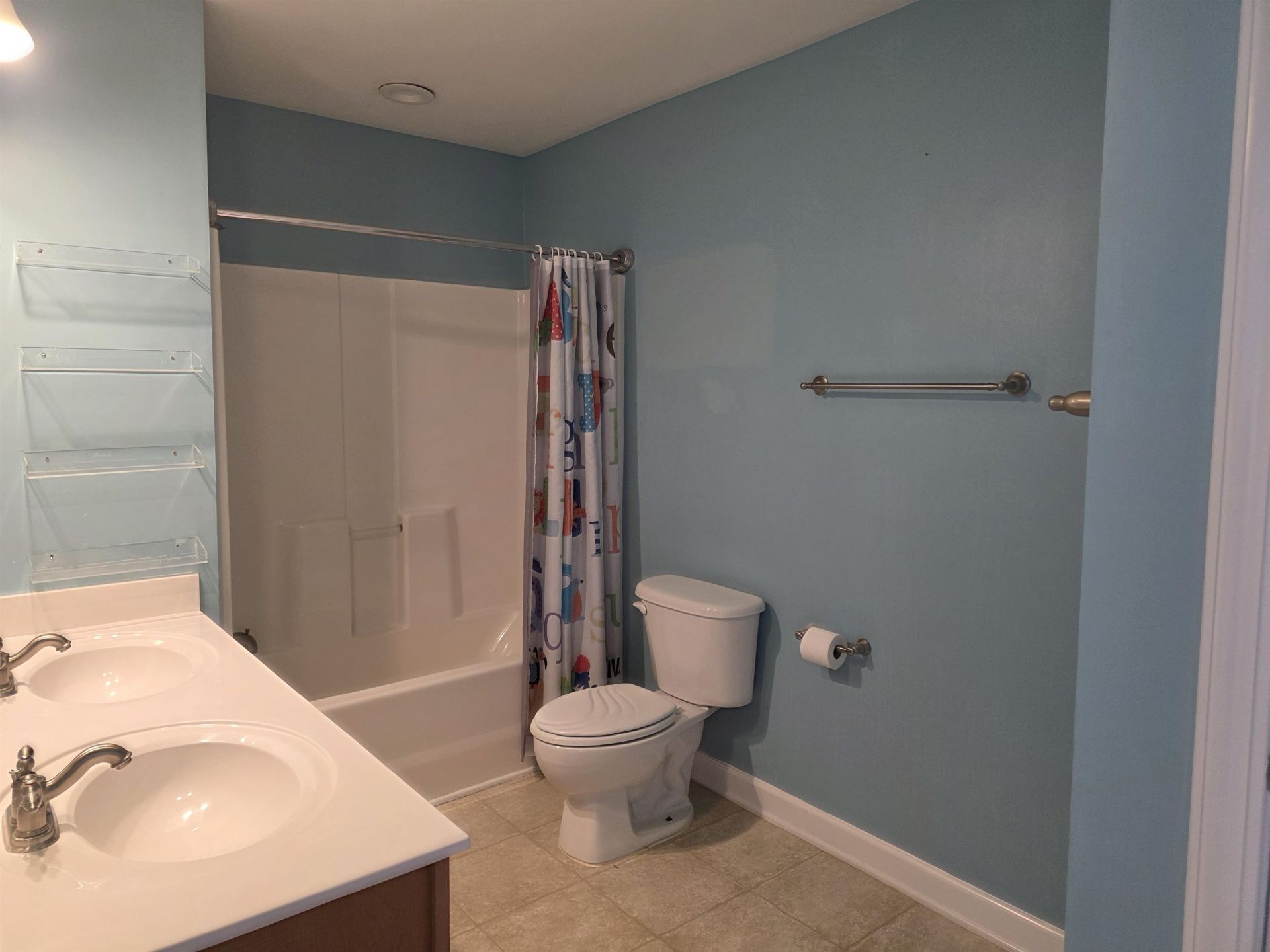 633 Menlo Park Dr.  Photo 13
