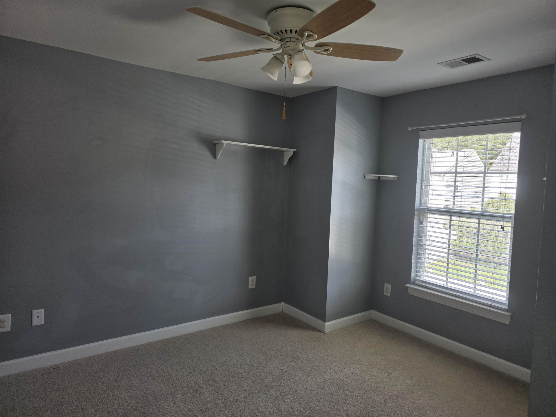 633 Menlo Park Dr.  Photo 16