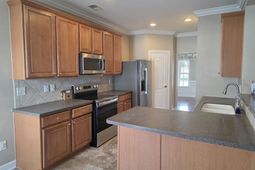 633 Menlo Park Dr.  photo 4
