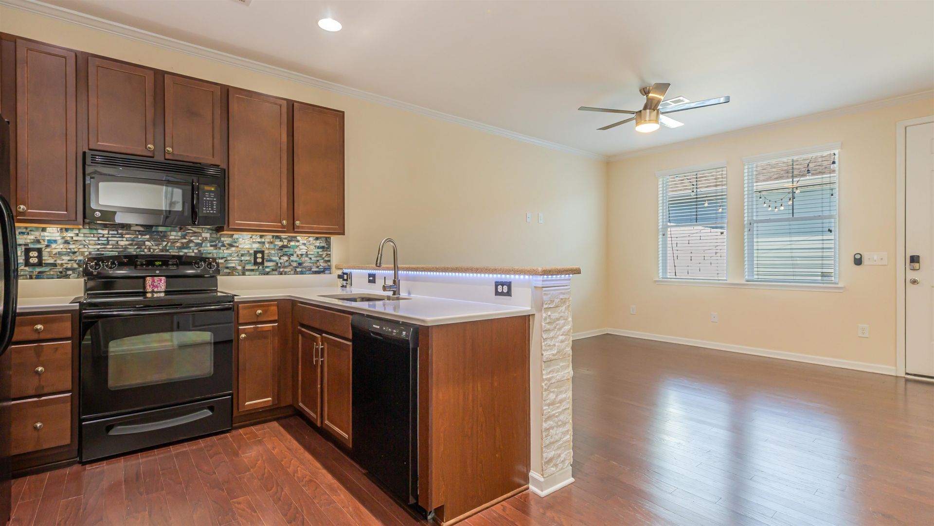 1845 Culbertson Ave.  Photo 13