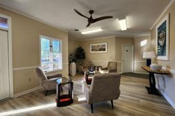 1500 N Highway 17 Business  photo 4