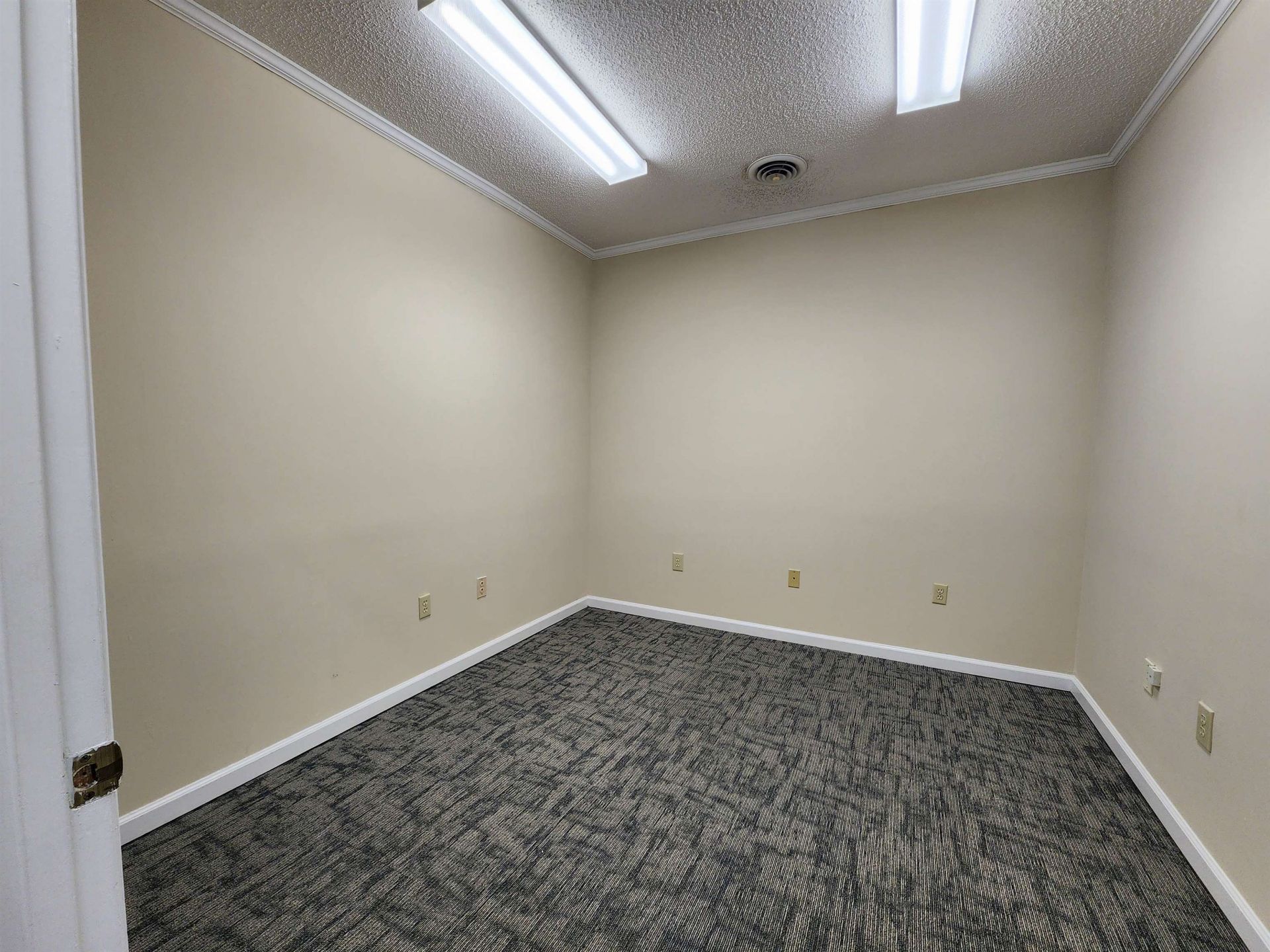 1500 N Highway 17 Business  Photo 6