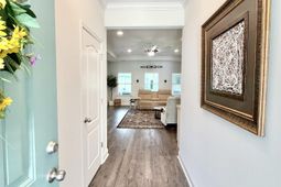 387 Dunbarton Ln. photo 4