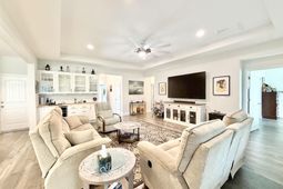 387 Dunbarton Ln. photo 4