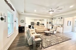 387 Dunbarton Ln. photo 4