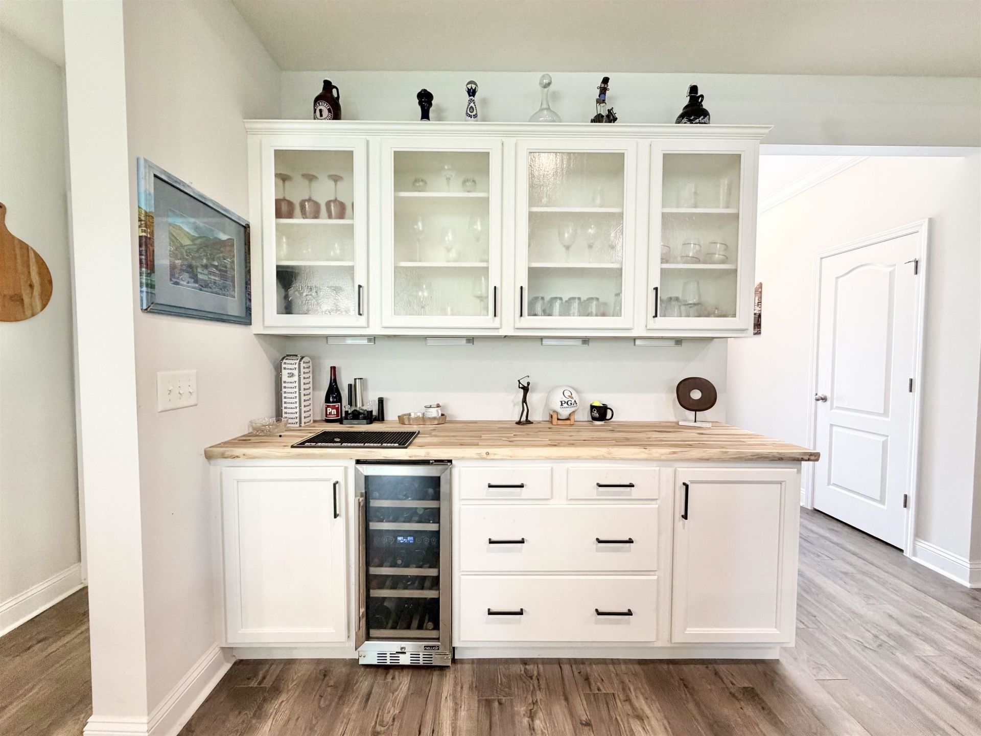 387 Dunbarton Ln. Photo 8