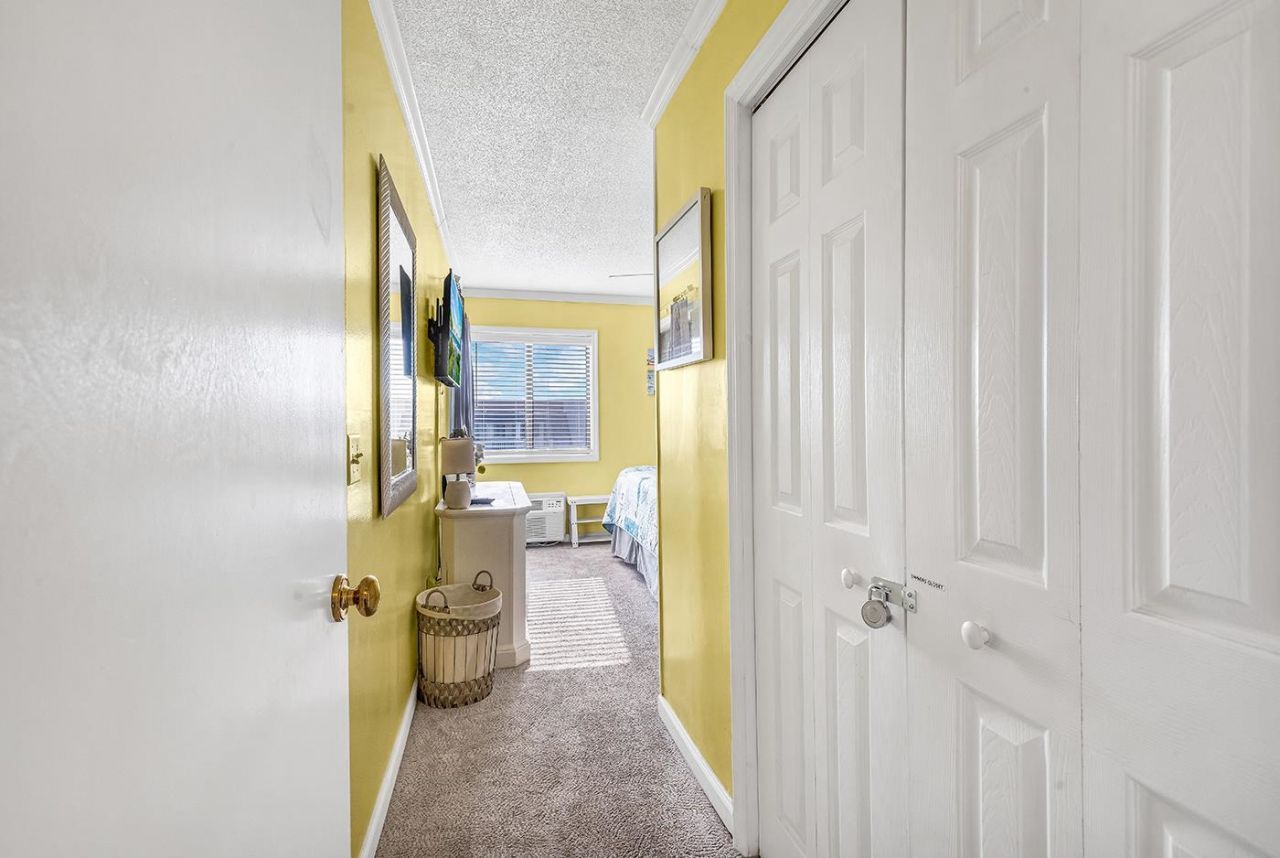 5601 N Ocean Blvd.  Photo 17