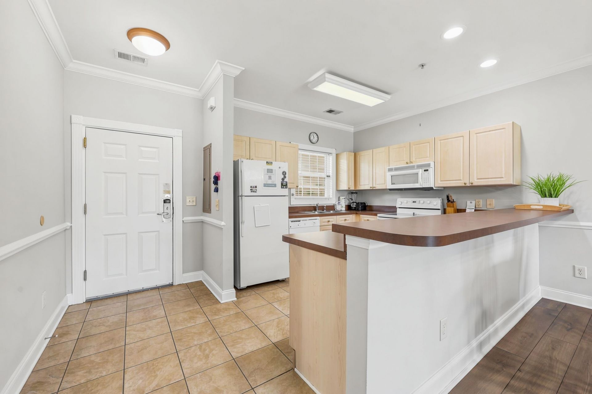 4893 Magnolia Point Ln.  Photo 15