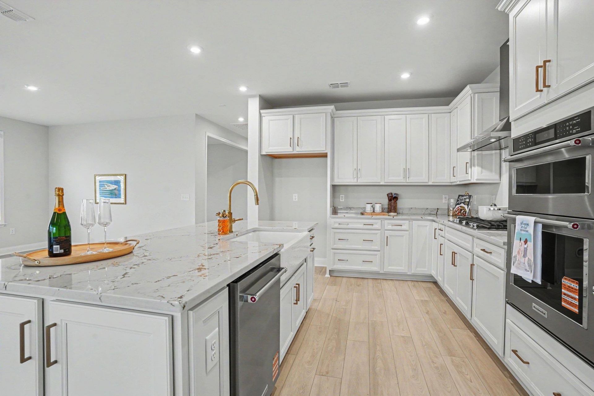 1213 Beeblossom Dr. Photo 15