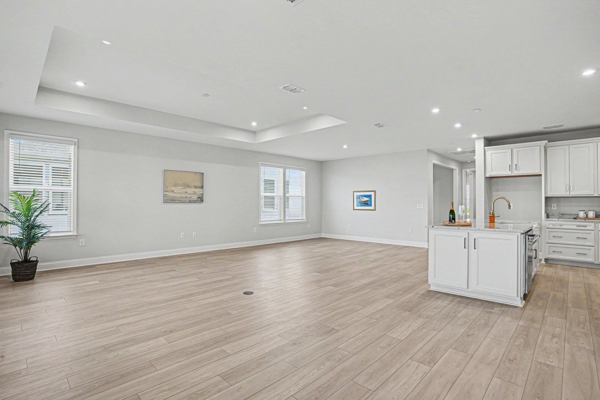 1213 Beeblossom Dr. Photo 18